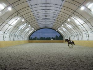 Rijhal Düsseldorf Stallbeleuchtung Pferde Stalverlichting Paarden d’éclairage Équin barn lighting Horses